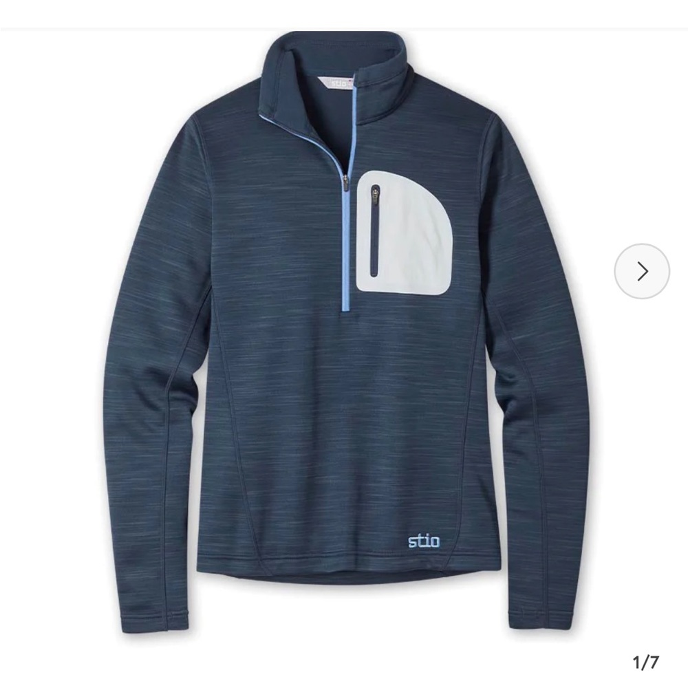 Stio Women's Blue Quarter-Zip Jacket